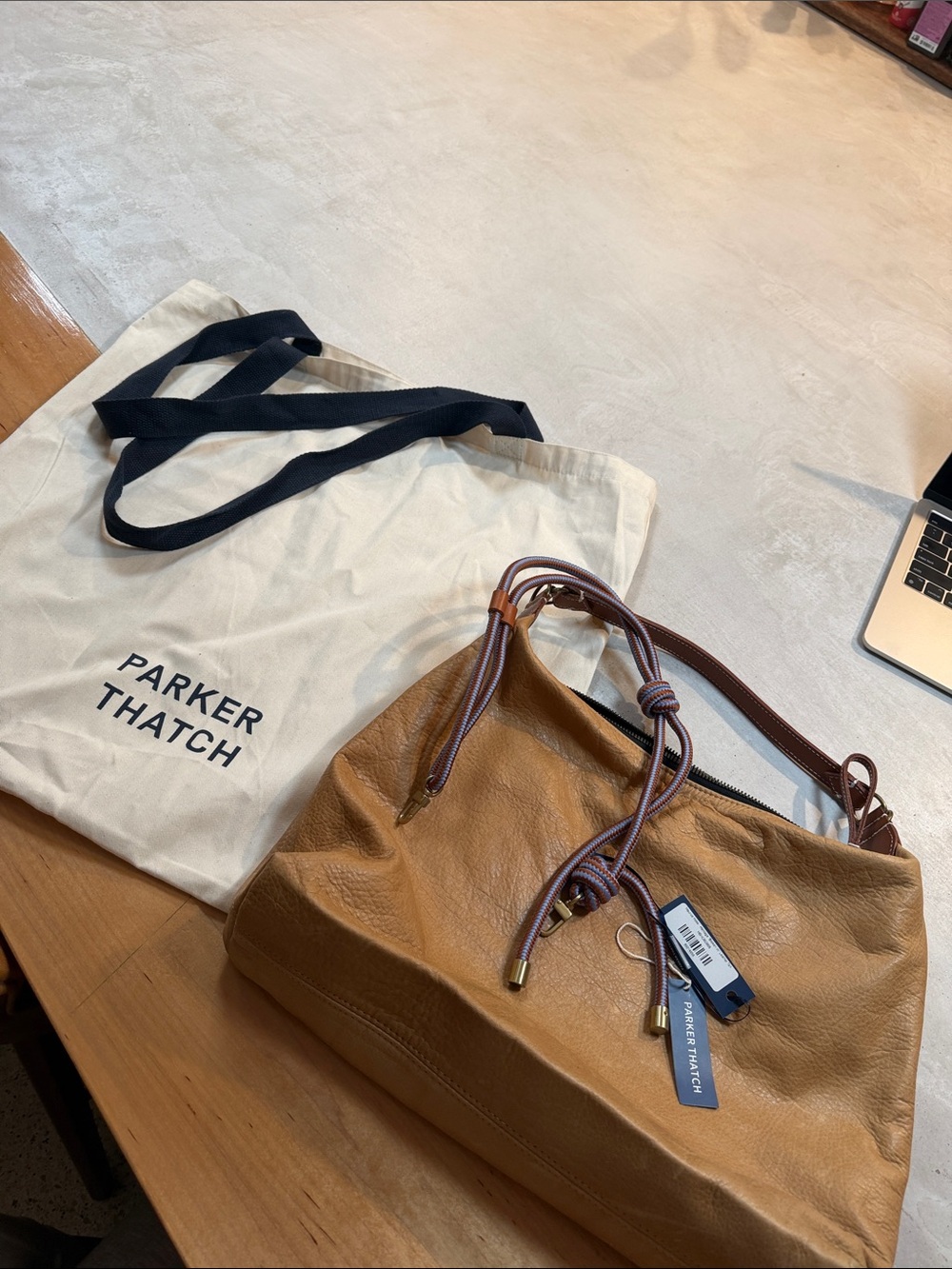 Parker Thatch MAURICE Hobo “broken-in” Leather - Tan
